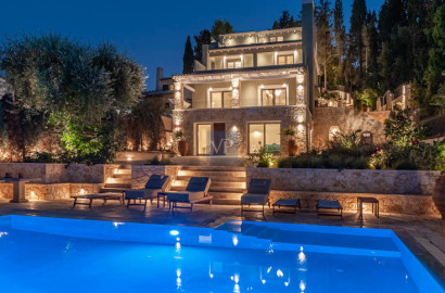 Premium Villa Stunning Ionian Breese Swimming pool, jacuzzi, sauna, 6 bedrooms in Corfu