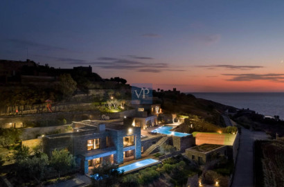 Luxury Villa Aegean Oasis 2 infinity pools, overlooking Sea views, 10 bedrooms in Kea