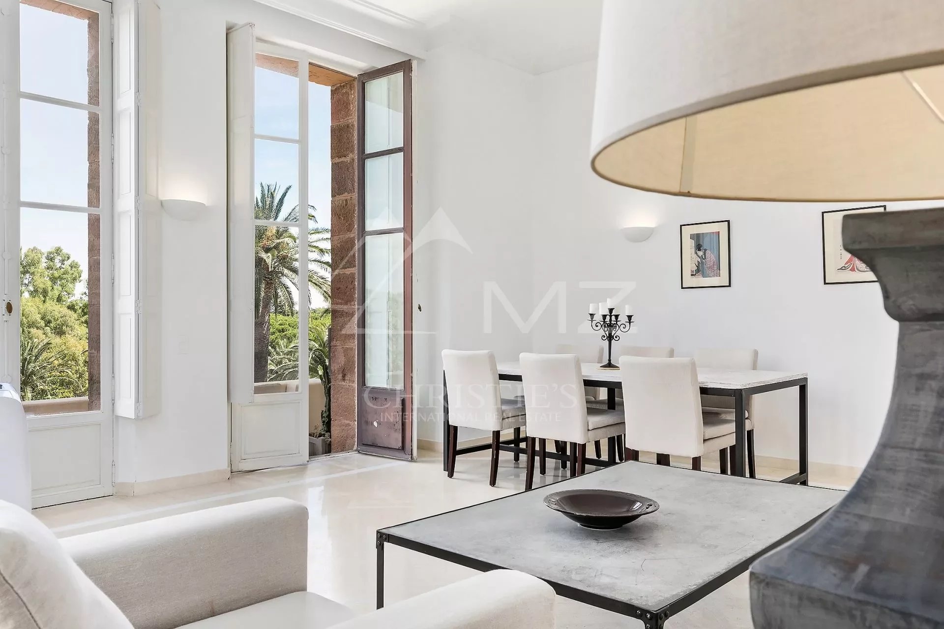 Castle Apartment Château Borelli landscaped park with swimming pool, 4 bedrooms in Saint Tropez
